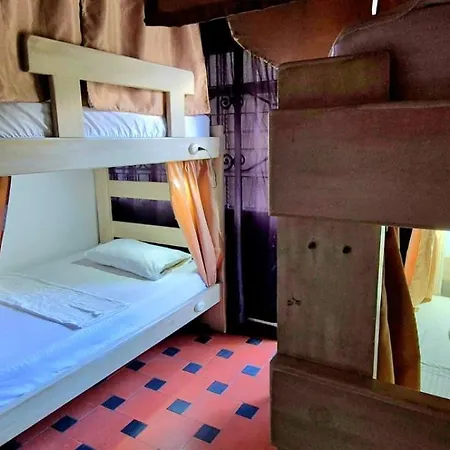 Noah Boutique Hostels Medellin-3